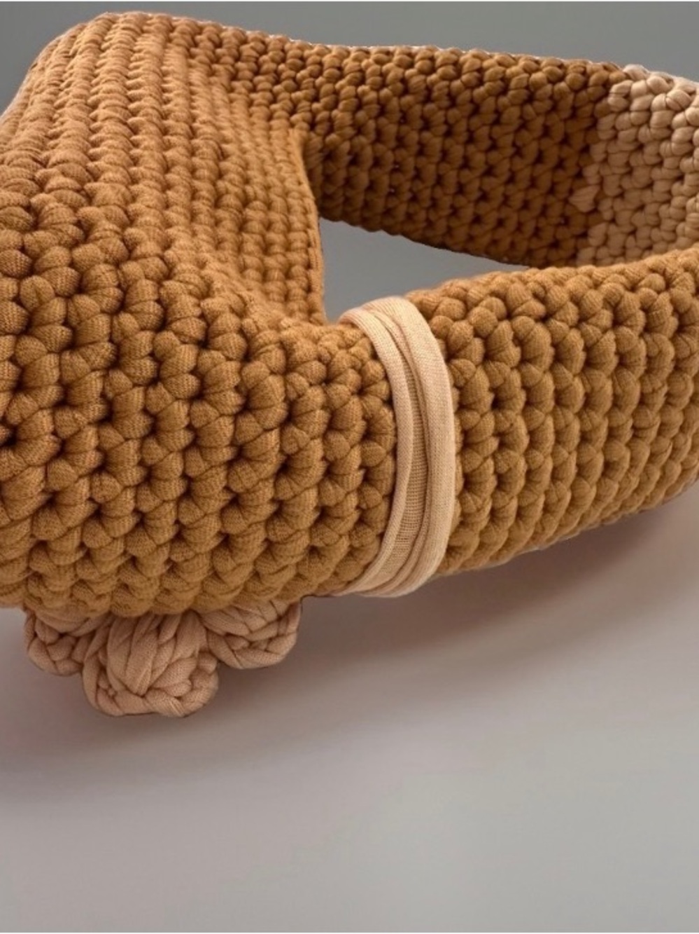 Handmade Brown & Cream Crochet Flower Hand Bag - Picture 4 of 8